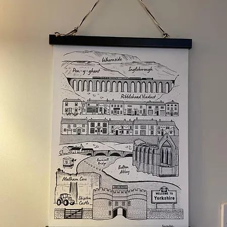 招待所 The At 伯恩萨尔