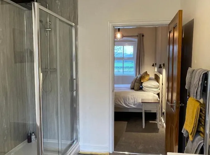 Guest house The At *