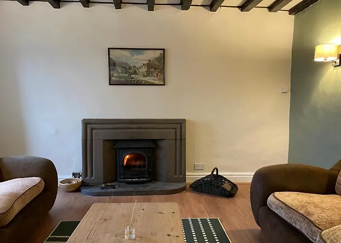 Guest house The At *